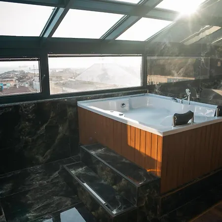 Cip & - Bakirkoey Center 4*