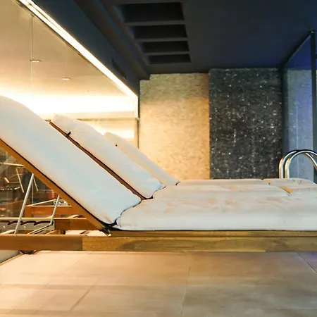 فندق Cip & - Bakirkoey Center 4*