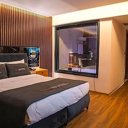 Cip & - Bakirkoey Center 4*