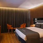 Cip & - Bakirkoey Center 酒店 4*