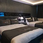 Cip & - Bakirkoey Center 4*