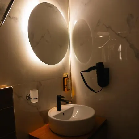 Cip & - Bakirkoey Center Szálloda 4*