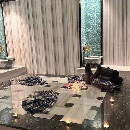 Hotel Cip & - Bakirkoey Center 4*